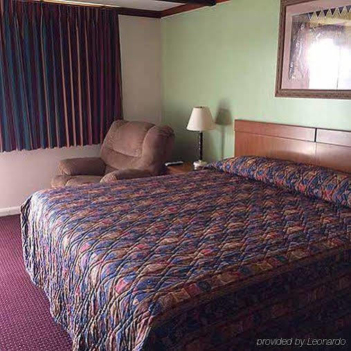 Relax Inn Bloomsburg Esterno foto